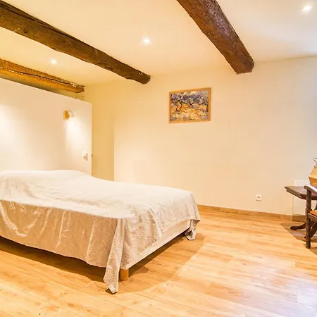 La Ferme By Interhome Besse-sur-Issole